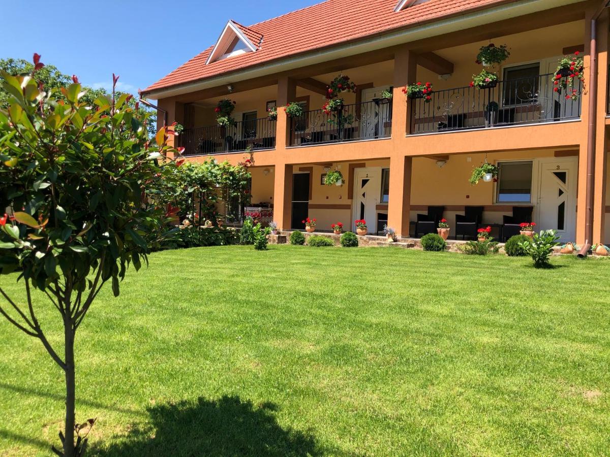 Casa Antonia Chiscau Exterior foto